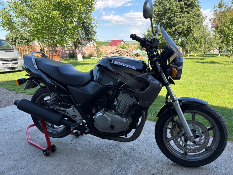 Honda cb 500 an fabricatie 1998  acte Germania