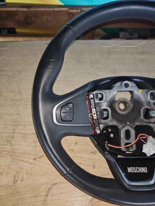 Волан за Renault Clio