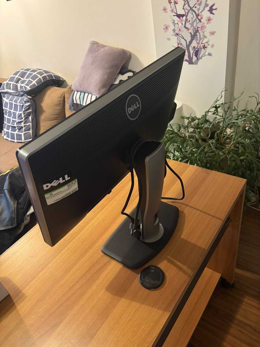 Монитор 23" Dell UltraSharp U2312HM