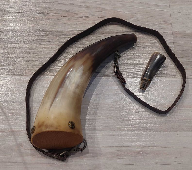 Рогова Барутница