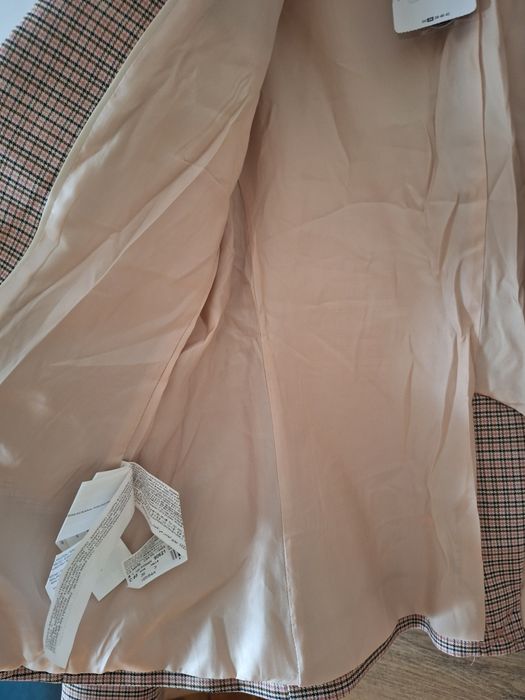 Дамско сако Mango