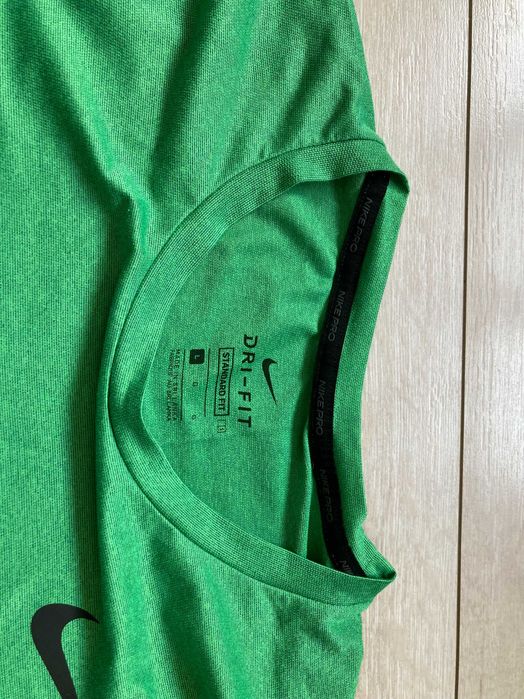 Найк Nike PRO Hyper Dry Dri Fit мъжка тениска размер L