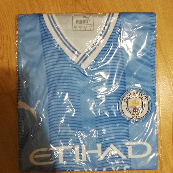 Футболни тениски Барселона, Манчестър Сити, Реал Мадрид,  ПСЖ, Арсенал