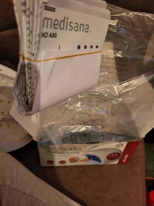 UV и LED комбинирана лампа за маникюр и педикюр