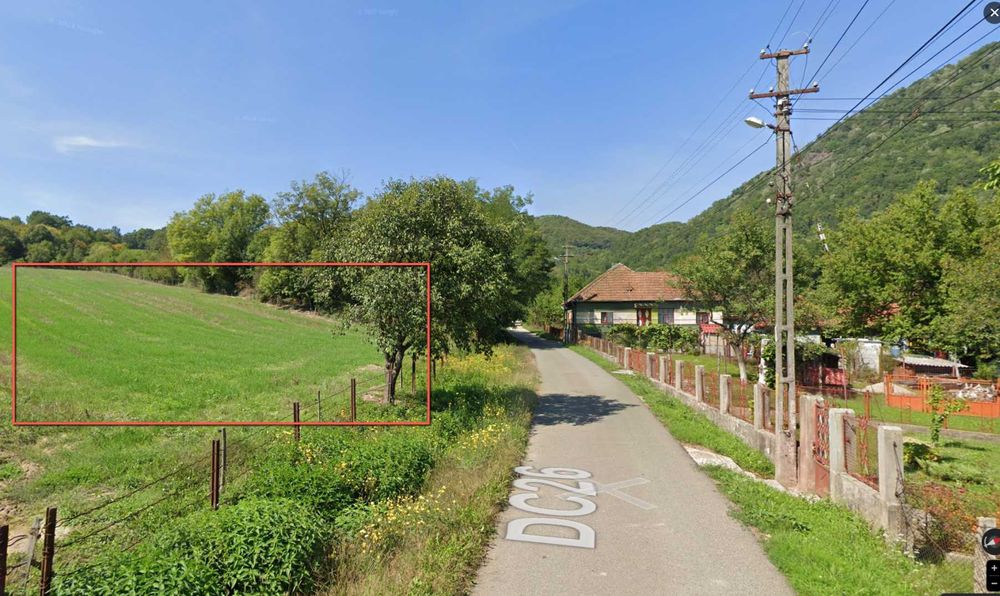 Vand Teren de Casa, Deschidere 25m - 2200 m2 in Certeju de Sus