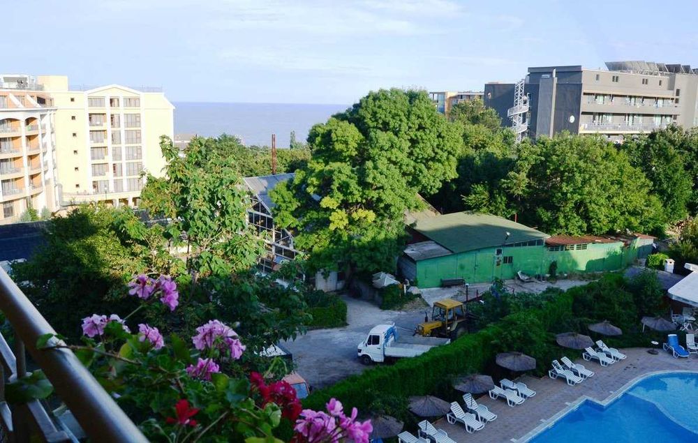 Продава се Двустаен апартамент в Варна, Виница - 80 кв.м за 987 €/кв.м - Снимка #14