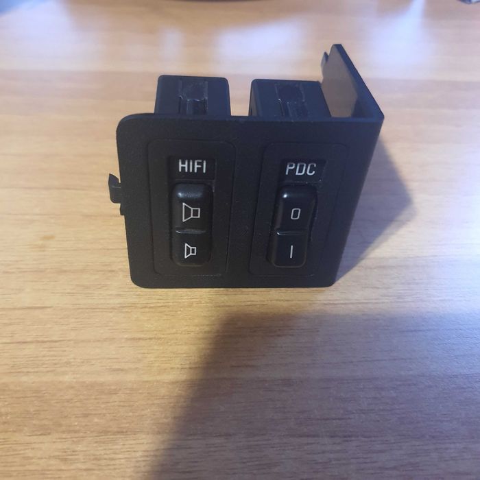 Продавам бутоните от снимките за бмв е36.