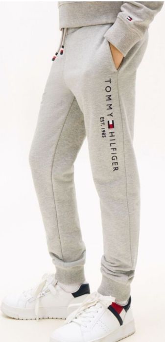 (Р.164) TOMMY HILFIGER детски екип 3 части