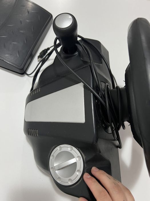 Игровой манипулятор CANYON CNG-GW3 (руль, рычаг, педали)