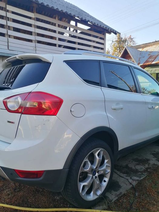 Dezmembrez Ford Kuga 2011 2.0 TDCI 4x4 pachet Individual