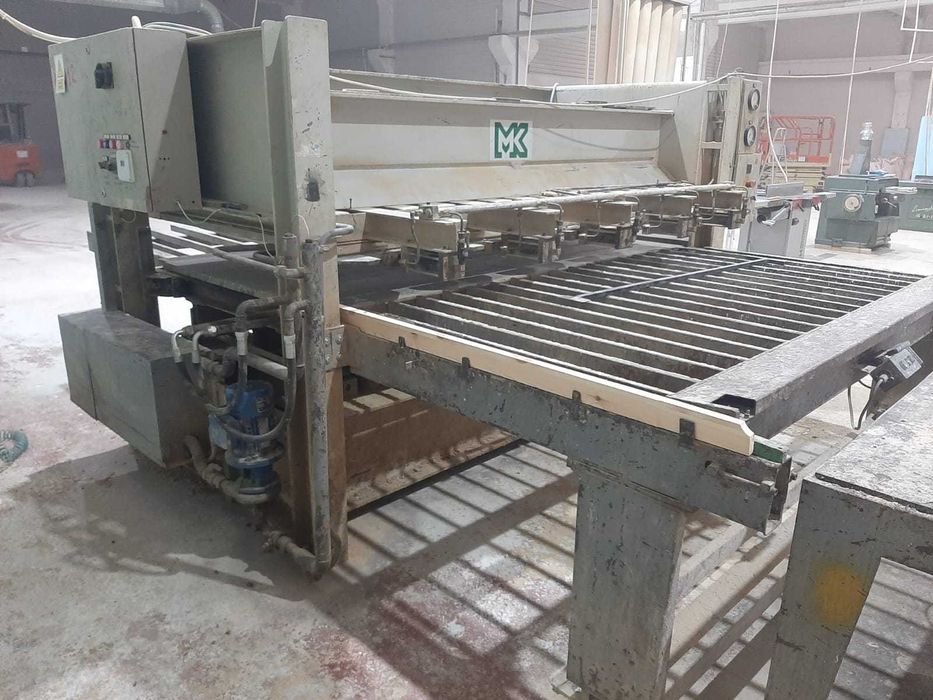 Presa lipit panouri la cald