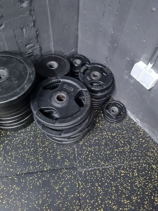 Продавам три  фитнес машини