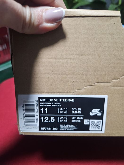 Adidasi Nike noi masura 45