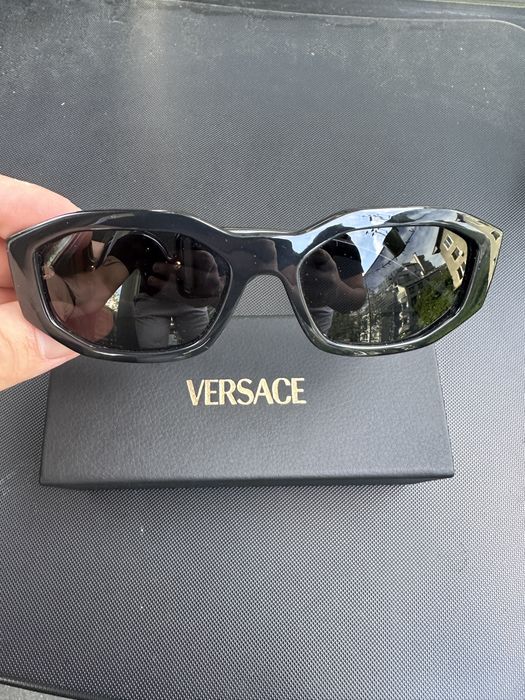Слънчеви очила Versace