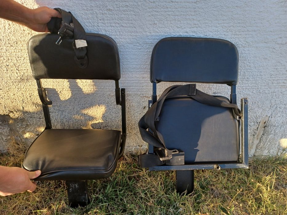 Допълнителни седалки за пикапи, бусове и др.МПС с колани