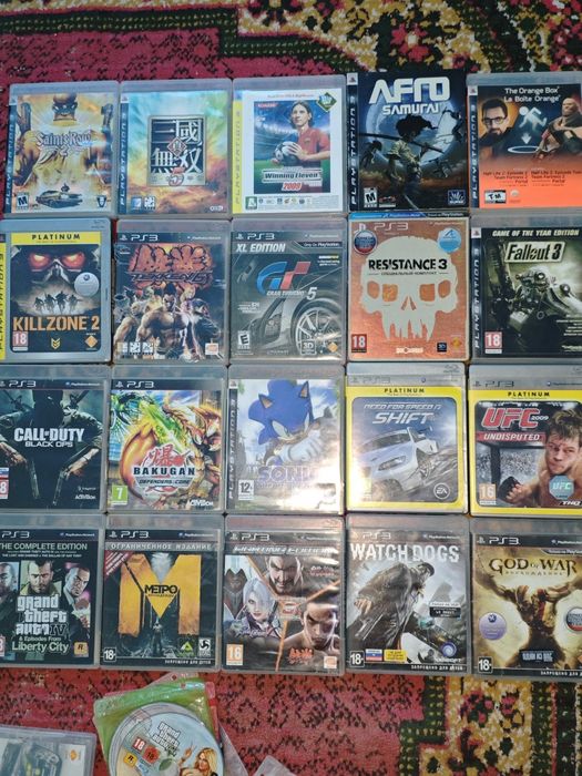 Playstation 3 Disklari sotiladi