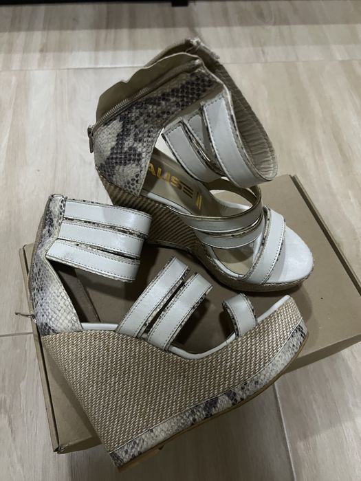 Дамски боти, кубинки , ботуши , маратонки , обувки , сандали