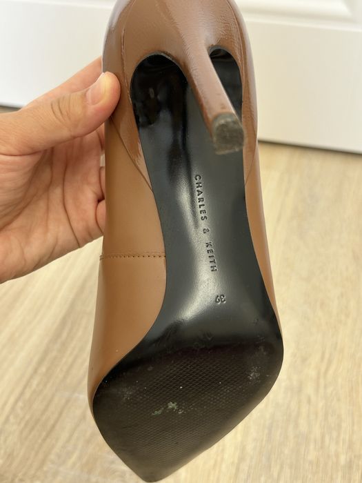 Туфли Charles&Keith