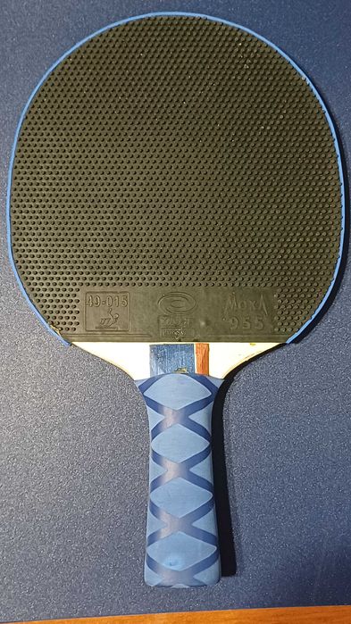 Paleta pingpong lemn all+, cauciucuri  long pips rosu si negru