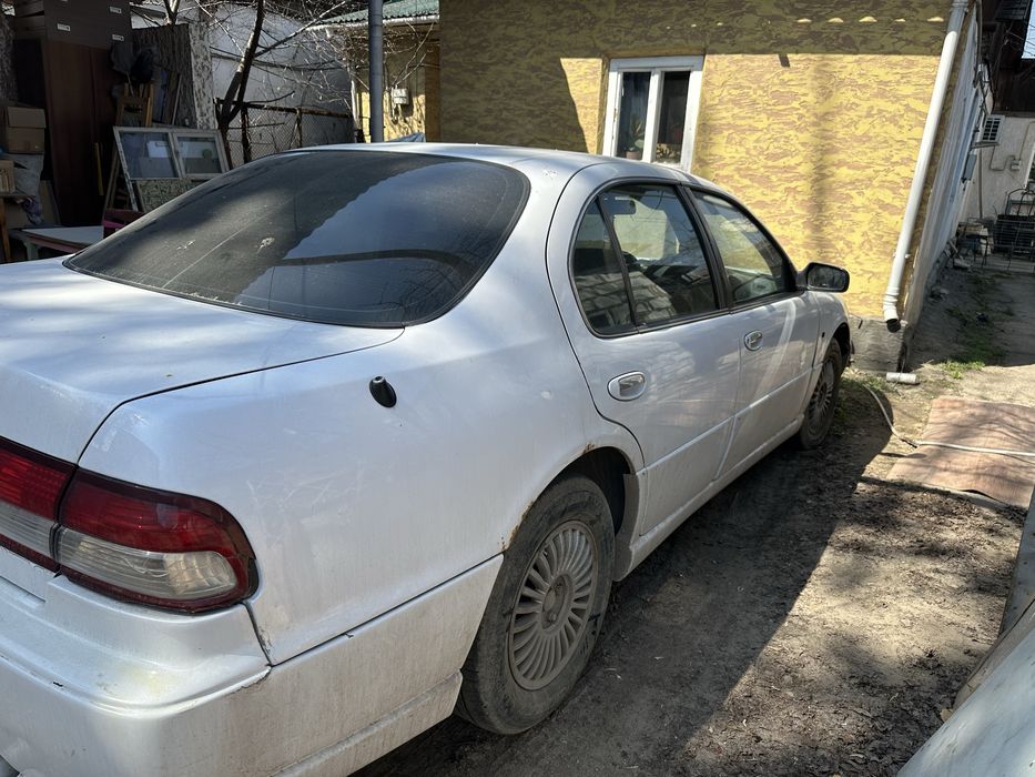 Nissan cefiro 1997 год 2,5