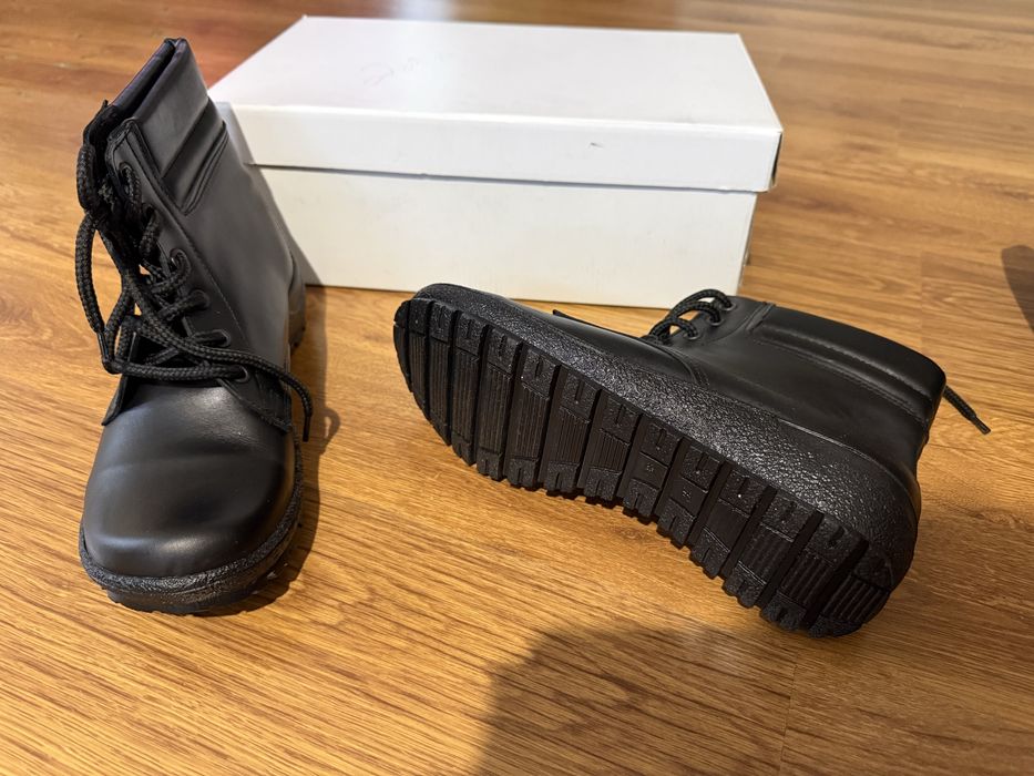 Дамски кожени, зимни боти