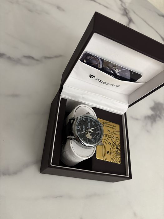 Ceas Frederic Foarte elegant