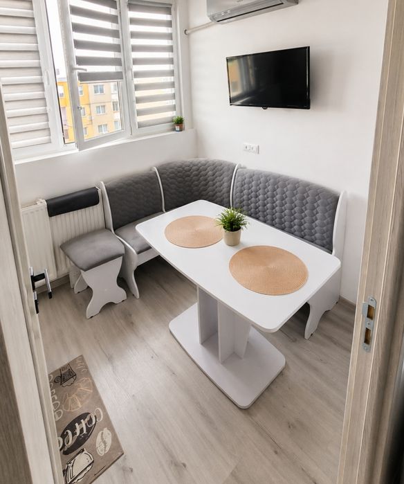Garsonieră  modernă, ultrafinisată – complet mobilată – 32 mp