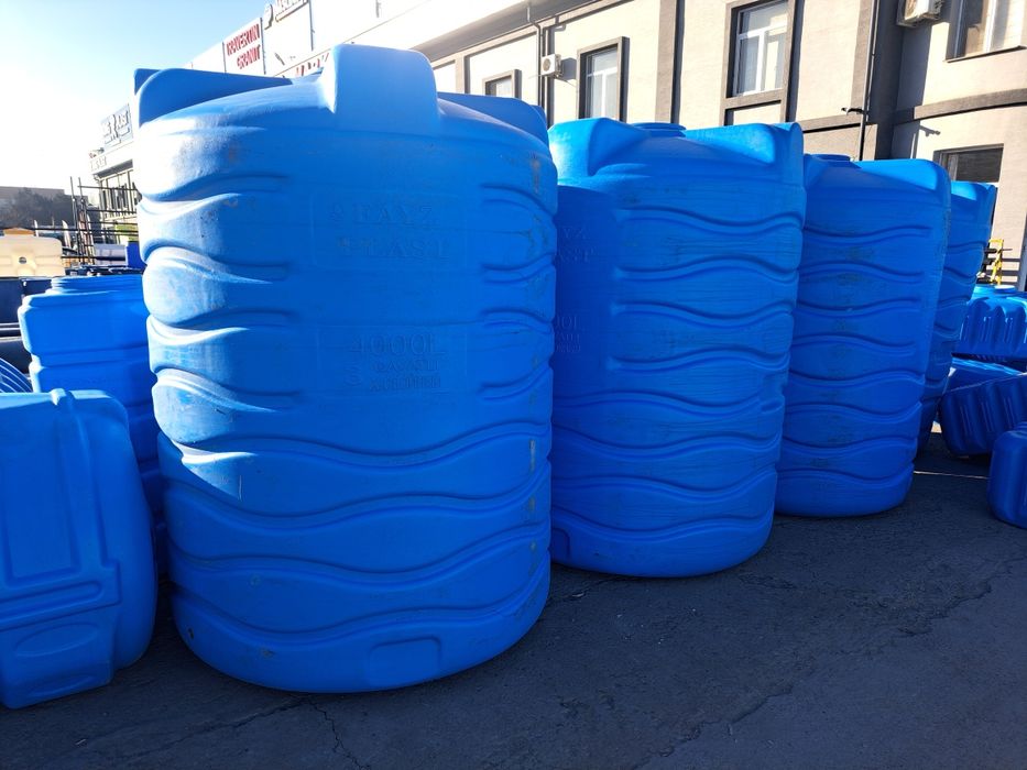 Turli hil hajimdagi suv idishlar