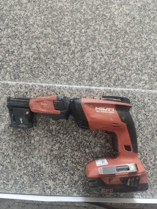 Hilti винтоверт за гипсокартон