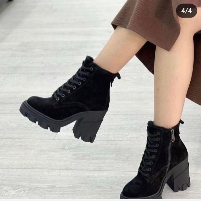 Продам  зимние  сапоги