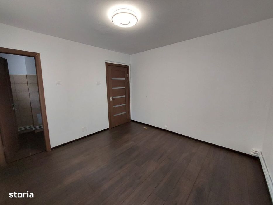 Apartament 2 camere • birouri • 54 mp • parter • Brazda •