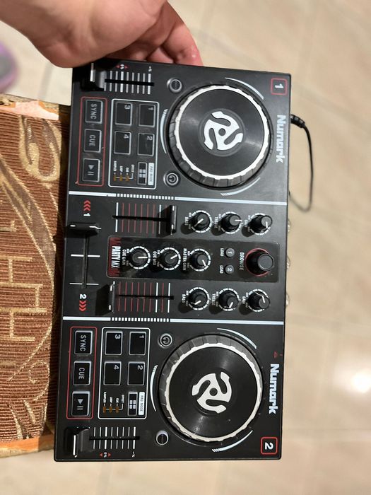 Consola DJ Numark