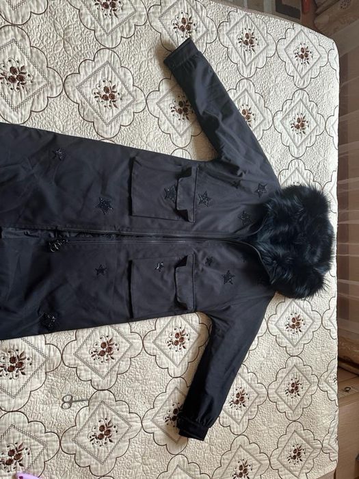 Шуба и зимние куртки.