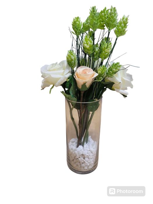 Продавам/отдавам вази с цветя