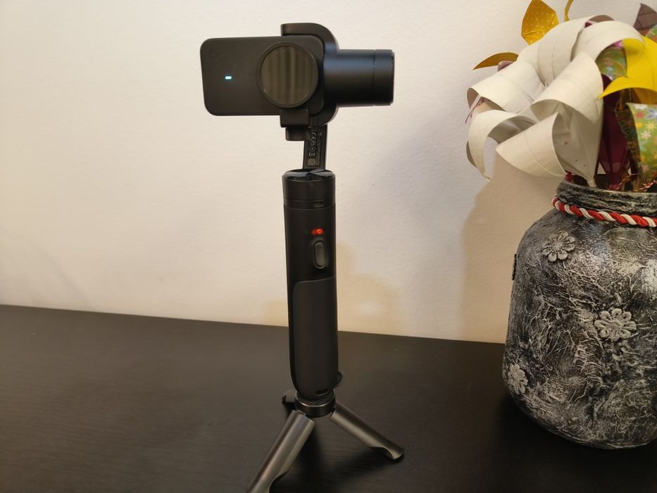 Camera actiune Xiaomi 4k si stabilizator