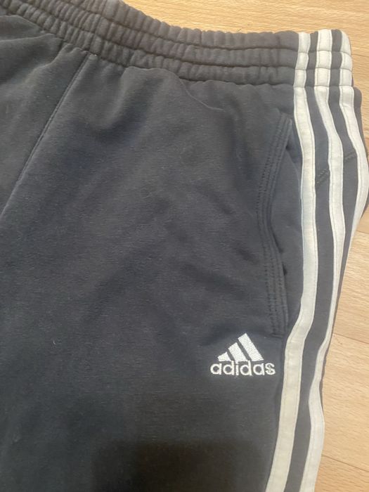 Adidas essentials трико паруши брюки