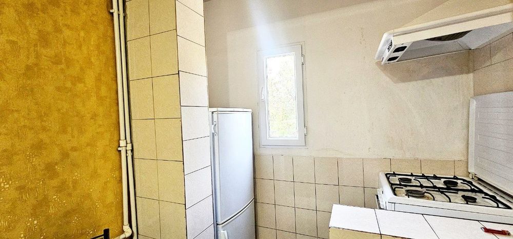 Kvartira Qizlarga Bez makler 1-xonasi beriladi 3xonali uyni (Bez Makle