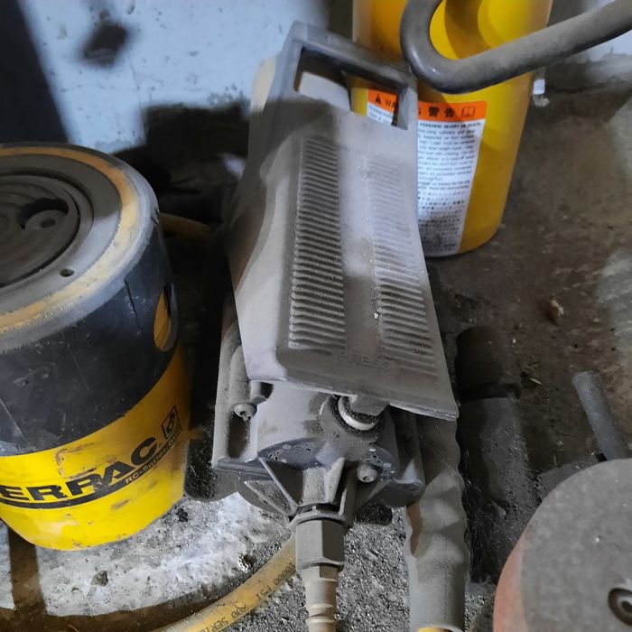 Грузовые домкраты Enerpac