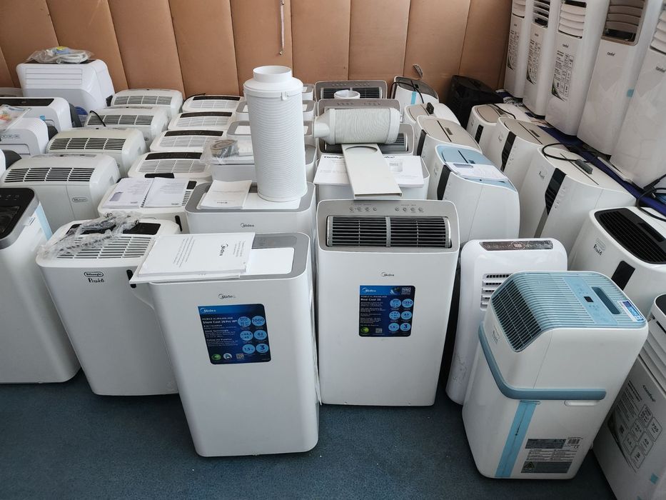 Компресорен мобилния климатик.