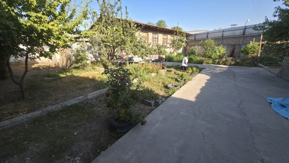 Продаю 10 соток на Янгиободе