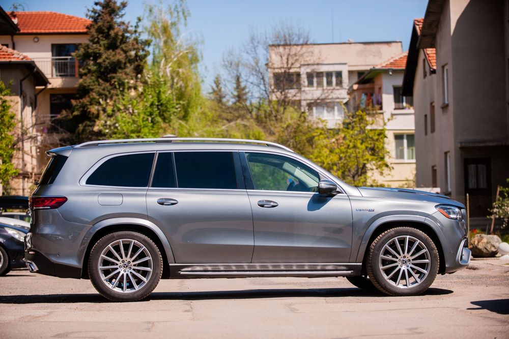 Като нов GLS 450 - 63 AMG pack