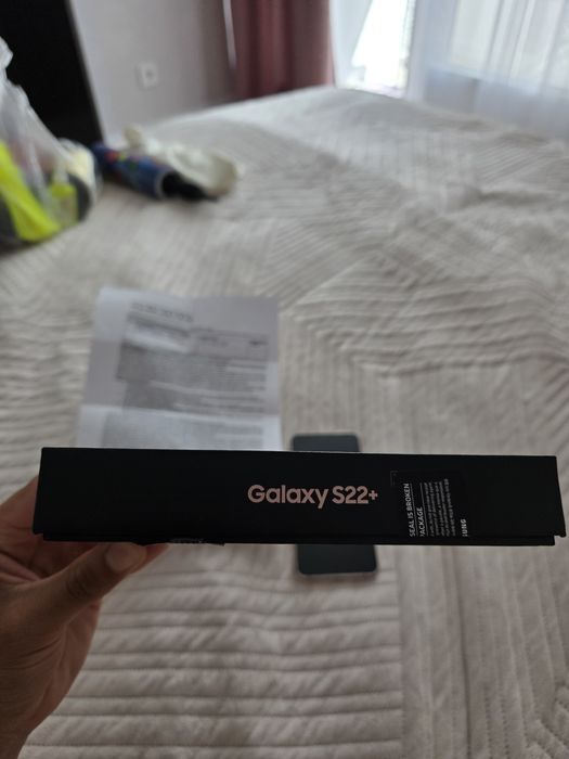 Смартфон Samsung S22+