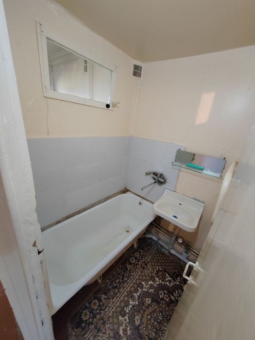 Продажа 
Кора камиш 2/1
2 хона 4 етаж 4 етажл 
56 кв