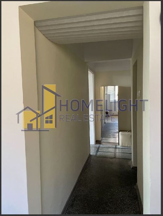 Двустаен апартамент в кв. Медицинска академия