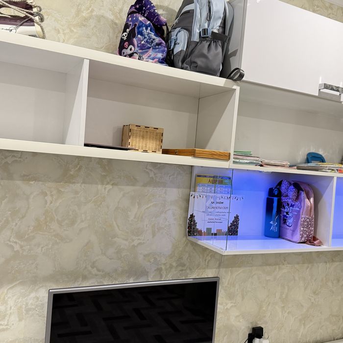 Стенка в гостинную