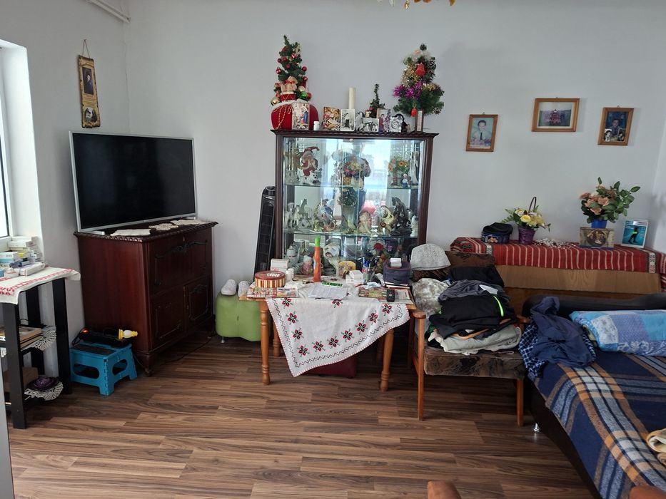Casă de vânzare – București, Sector 5 – 140.000 €