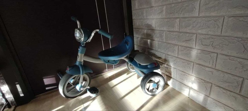 Детский трёхколёсный велосипед