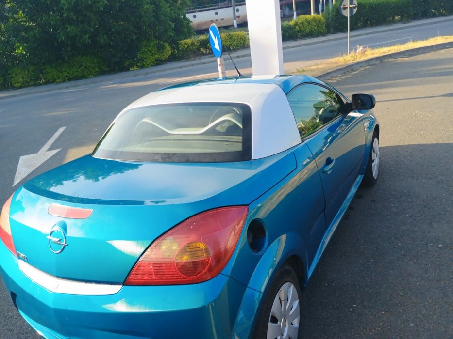 Vând Opel Tigra , An 2007
