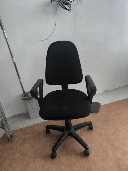 Продам бу стулья