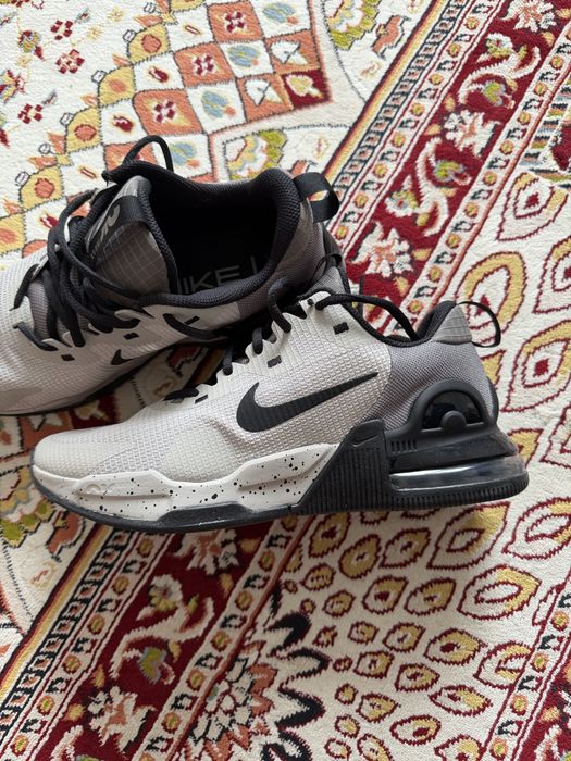 Спортивные кросовки Nike